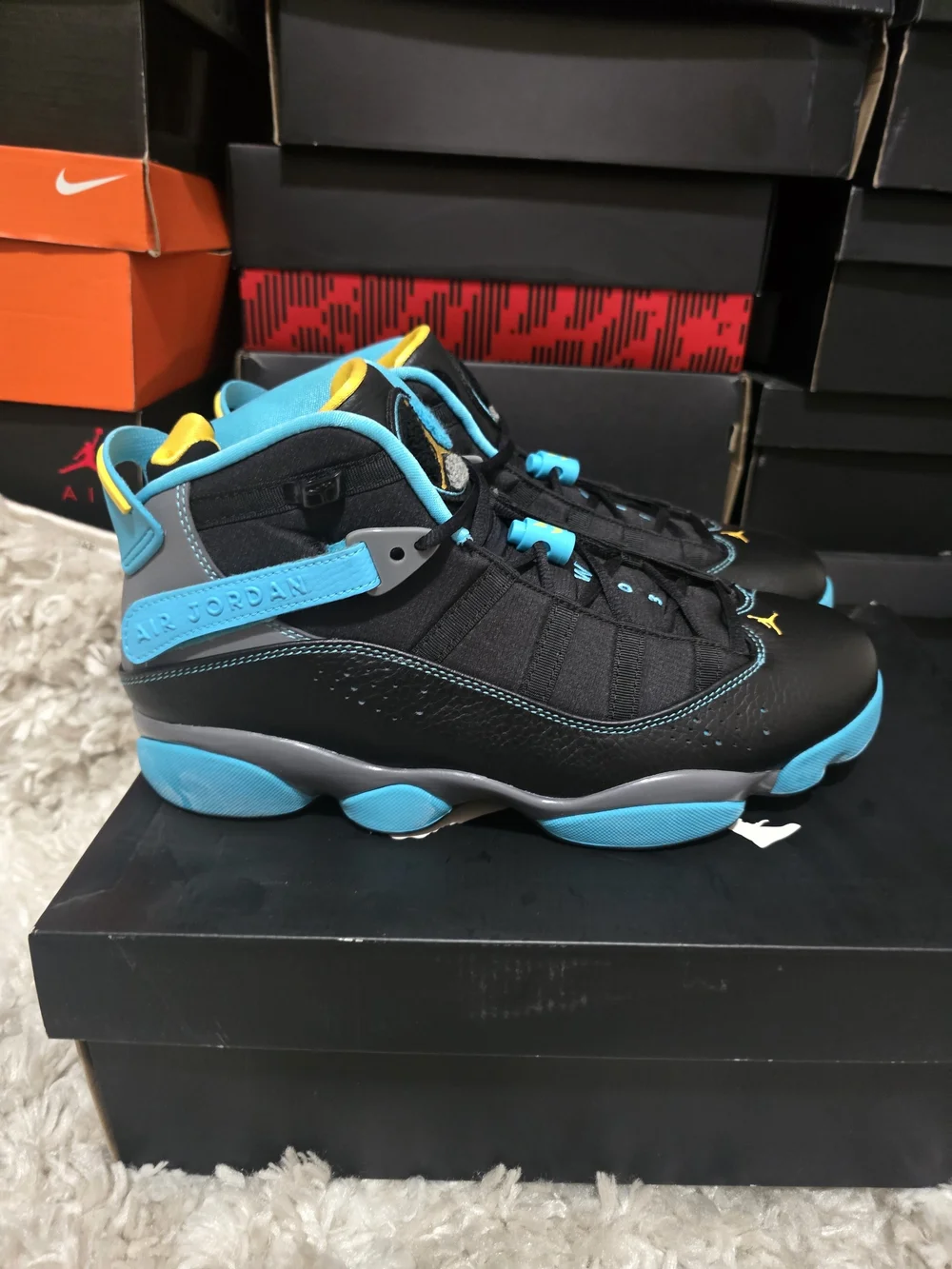 Air Jordan 6 ring Men's Shoe's Black and Turquoise Basketball Shoes Size 10